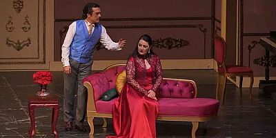 Aşk-ı Memnu Operası yeni sezonun ilk tutkusunu sahneye taşıyor