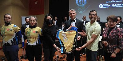 “Aşksız Hayat…” büyüledi