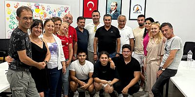 ASSİM’den Zafer Bayramı’na tiyatro selamı