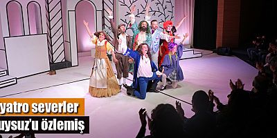 AŞT’den bol kahkahalı, kapalı gişe tiyatro şöleni   