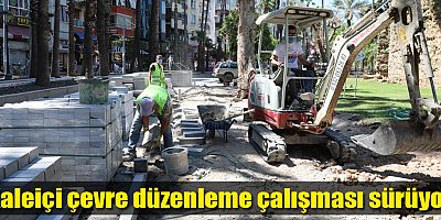 Atatürk Caddesi’nin kaldırımları baştan sona yenileniyor  