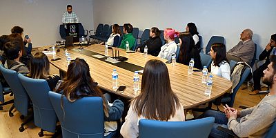 Atatürk'ün Antalya'ya gelişi söyleşiyle anıldı