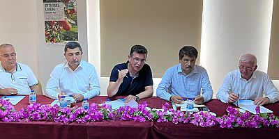 Atay Uslu adım adım Kaş çalışmalarına devam ediyor