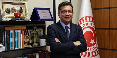 Atay Uslu: Avukatlar Günü kutlu olsun