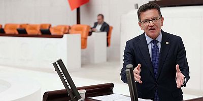 Atay Uslu: Cumhuriyetimizin 102. yılı kutlu olsun