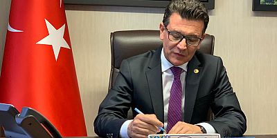 Atay Uslu'dan yeni yıl mesajı