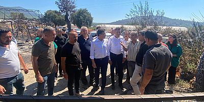 Atay Uslu Kaş'ta yangınzedeleri tek tek dinledi