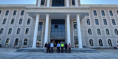 Atay Uslu: Kumluca'ya yakışan bir eser kazandırıyoruz