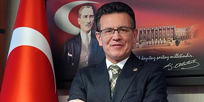 Atay Uslu: Öğretmenler Günü kutlu olsun