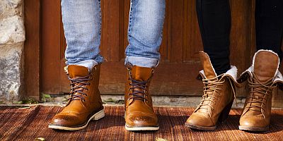 Aynı ayakkabıyı 2 gün üst üste giymeyin!