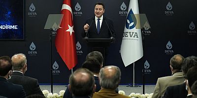 Babacan: ‘Elektrik ve doğalgaz faturalarındaki vergileri derhal indirin’