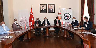 BAKA Ağustos ayı Yönetim Kurulu toplantısı Vali Yazıcı'nın ev sahipliğinde gerçekleştirildi