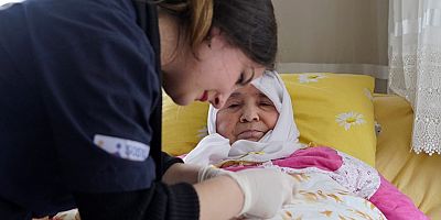 Bakan Derya Yanık: “1 milyar 885 milyon TL Evde Bakım Yardımı’nı hesaplara yatırmaya başladık”