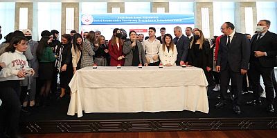 Bakan Derya Yanık: “Devlet korumasında yetişmiş 985 gencimizi kamuya atadık”