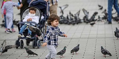 Bakan Derya Yanık: “İhtiyaç sahibi ailelerimizin çocukları için bu ay toplam 236 milyon TL Sosyal ve Ekonomik Destek (SED) ödüyoruz”