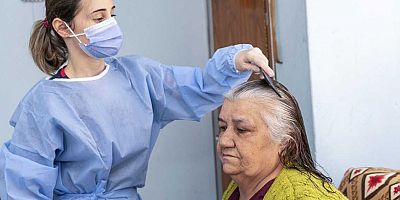 Bakan Derya Yanık: “Toplam 1 milyar 847 milyon TL Evde Bakım Yardımı’nı hesaplara yatırmaya başladık”