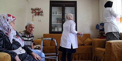 Bakan Derya Yanık: “Toplam 2 milyar 432 milyon TL Evde Bakım Yardımı’nı hesaplara yatırmaya başladık”