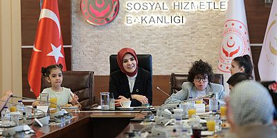 Bakan Göktaş, 23 Nisan dolayısıyla dolayısıyla şehit ve gazi çocuklarını ağırladı