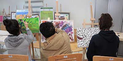 Bakan Göktaş : “Koruma ve bakım altındaki çocukların sağlıklı ortamlarda büyümelerine önem gösteriyoruz”