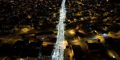 Barbaros Caddesi ışıl ışıl