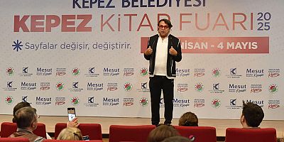 Barbaros Şansal Kepez Kitap Fuarı’nda