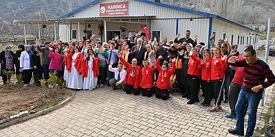 Başdeğirmen çifti özel çocuklarla bir araya geldi