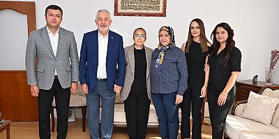 Başdeğirmen çiftinden Gülşen Savcı’ya geçmiş olsun ziyareti