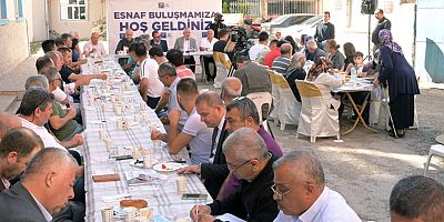 Başkan Başdeğirmen, 121. cadde esnaflarının taleplerini dinledi