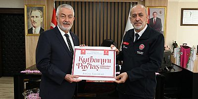 Başkan Başdeğirmen, Diyanet Vakfına kurban bağışında bulundu