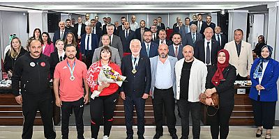 Başkan Başdeğirmen: Fatmagül’ün başarısı Isparta’mızın gururu