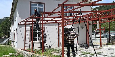 Başkan Başdeğirmen’in köylere destekleri sürüyor