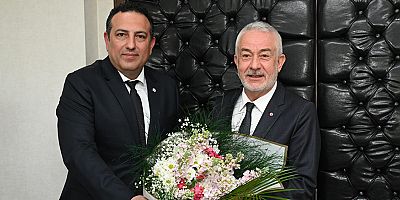 Başkan Başdeğirmen: “Nerede ihtiyaç varsa eczacılarımız orada”