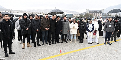 Başkan Başdeğirmen, ÜNİAK Davraz Fest’te gençlerle buluştu
