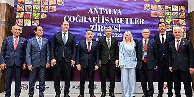 Başkan Böcek Antalya Coğrafi İşaretler Zirvesi’ne katıldı 