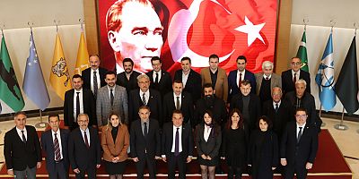 Başkan Böcek, Antalya Meslek Odaları Başkanlarıyla buluştu