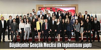 Başkan Böcek  “Antalya’yı gençlerimizle birlikte ortak akılla yöneteceğiz”