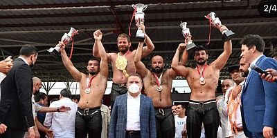 Başkan Böcek, “Güreşçilerimizle gurur duyuyoruz”