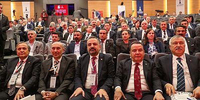 Başkan Böcek ‘İkinci Yüzyılın İktisat Kongresi’nde