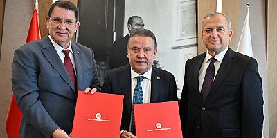 Başkan Böcek ile AESOB arasında işbirliği protokolü