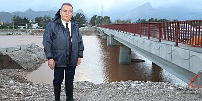 Başkan Böcek Karaman Köprüsü’nü inceledi