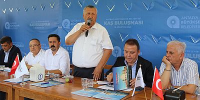Başkan Böcek, Kaş Buluşması’nda muhtarlarla bir araya geldi