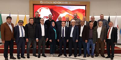 Başkan Böcek Kırcami bölge muhtarlarıyla buluştu