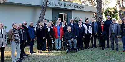 Başkan Böcek’ten Kent Konseyi Yürütme Kuruluna nezaket ziyareti