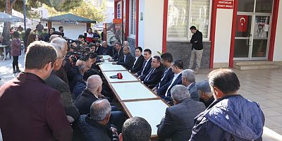 Başkan Böcek yeni yılın ilk iş gününde Kumluca’yı ziyaret etti