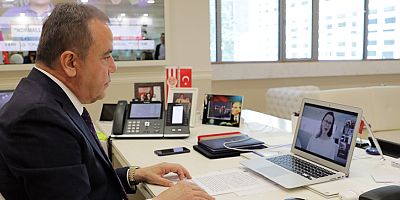 Başkan Böcek yuvarlak masa toplantısına katıldı