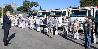 Başkan Esen, pandemi sürecinin kahramanlarıyla bayramlaştı