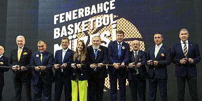 Başkan İmamoğlu, Türkiye'nin İlk Basketbol Müzesi'ni açtı