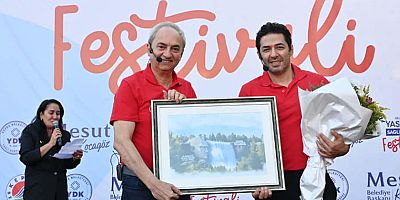 Başkan Kocagöz ve sanatçı Mert Fırat “Sanatın Yaşlılıkta İyileştirici Gücü”nü konuştu