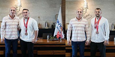 Başkan Kotan başarılı güreşçileri ödüllendirdi