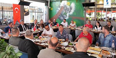 Başkan Kotan Konyaaltı esnafıyla buluştu